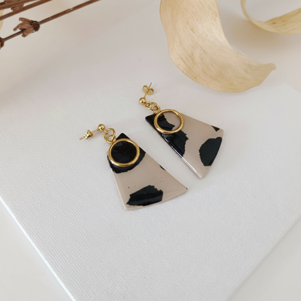 Brincos geométricos nítidos