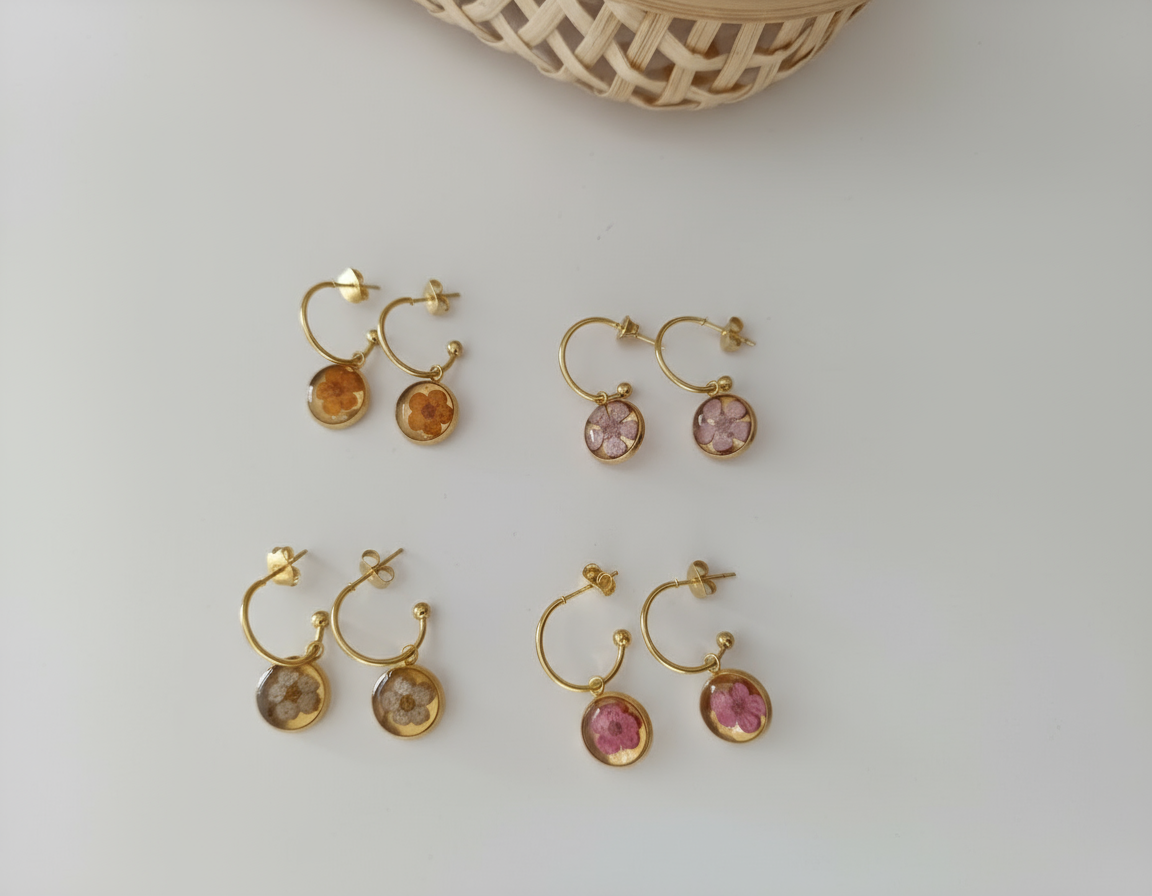 Brincos e Fios em Resina